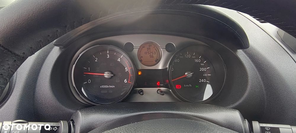 Nissan Qashqai ver-2-0-dci-4x4-tekna - 10