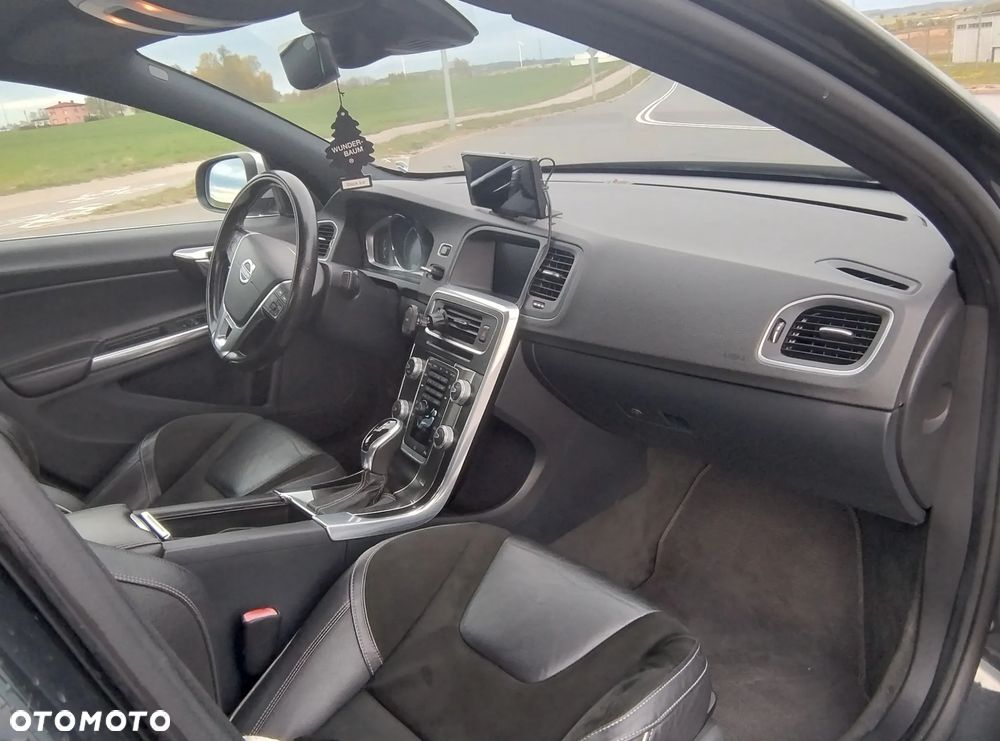 Volvo S60 D4 Geartronic Momentum - 20