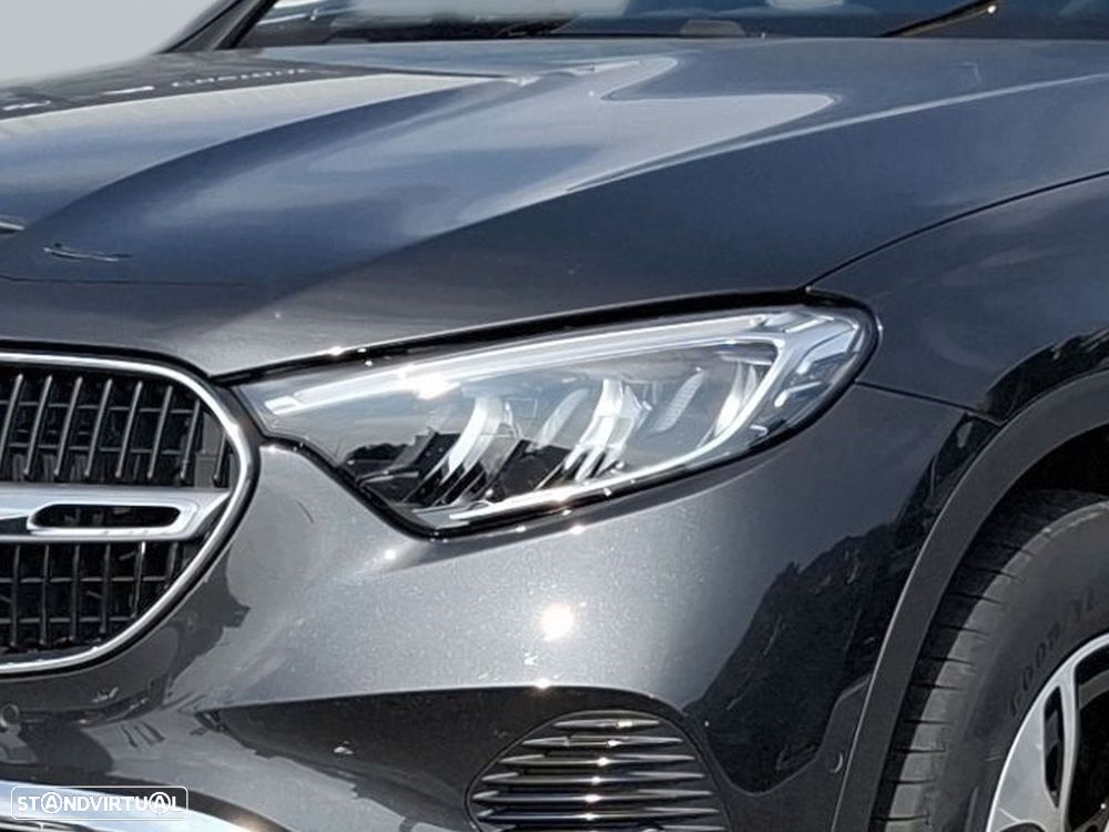 Mercedes-Benz GLC 300 de 4Matic — fotografia 3