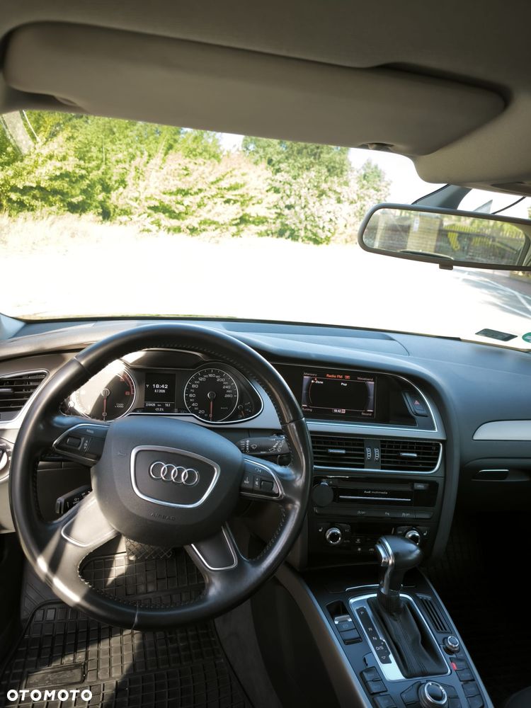 Audi A4 Avant 2.0 TDI Multitronic - 10
