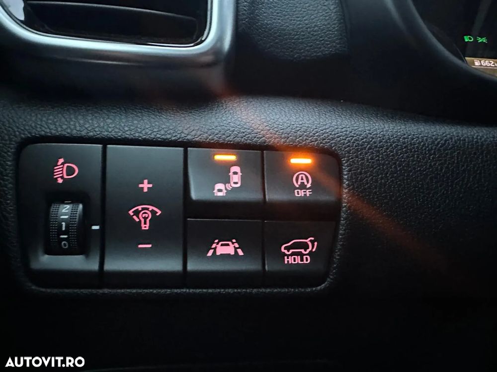Kia Sportage 2.0 DSL 8AT HP 4x4 GT Line - 13