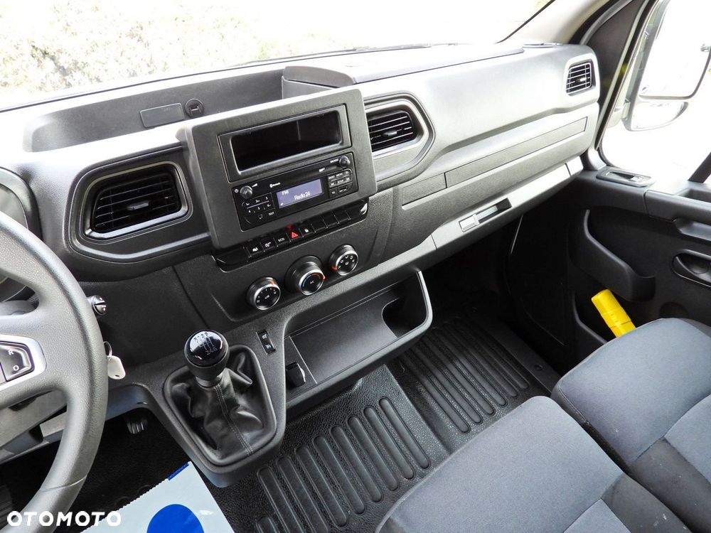 Renault MASTER PLANDEKA 10 PALET WEBASTO TEMPOMAT LEDY PNEUMATYKA KLIMATYZACJA  165KM - 32