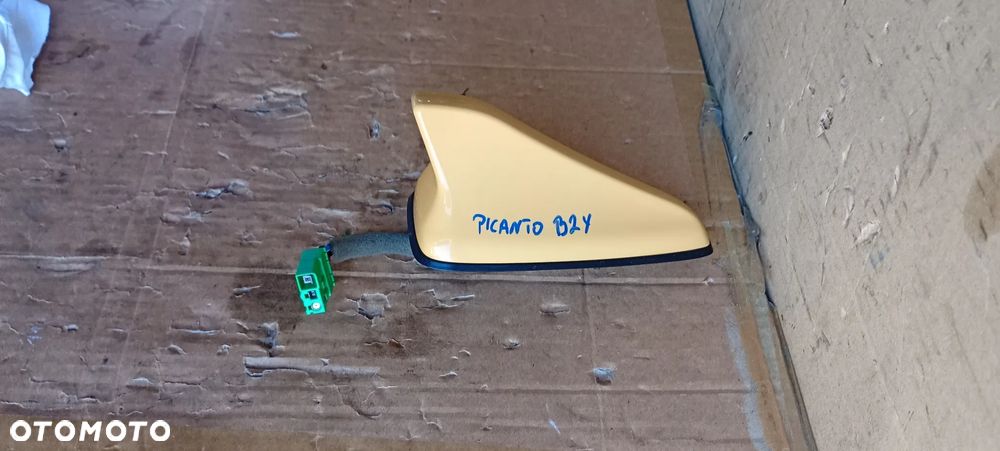 Antena dachowa radia rekin Kia Picanto III Lift 96210-G6DB0 B2Y - 3