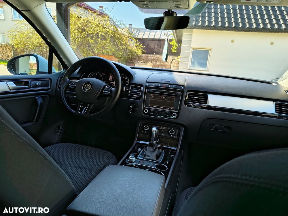 Volkswagen Touareg 3.0 V6 TDI BMT - 1