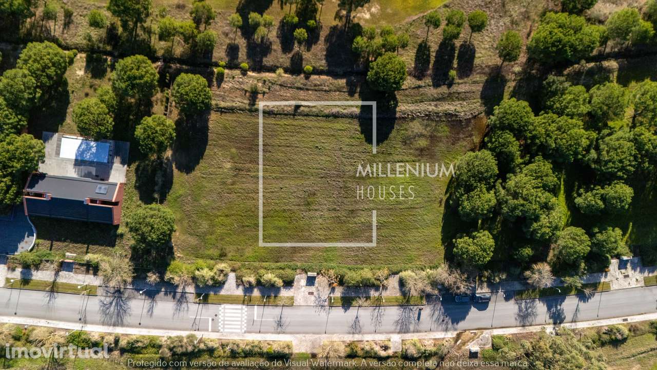 Terreno Urbano | 1. ª LINHA GOLFE | Vila Nova de Santo Estêvão - Grande imagem: 4/25