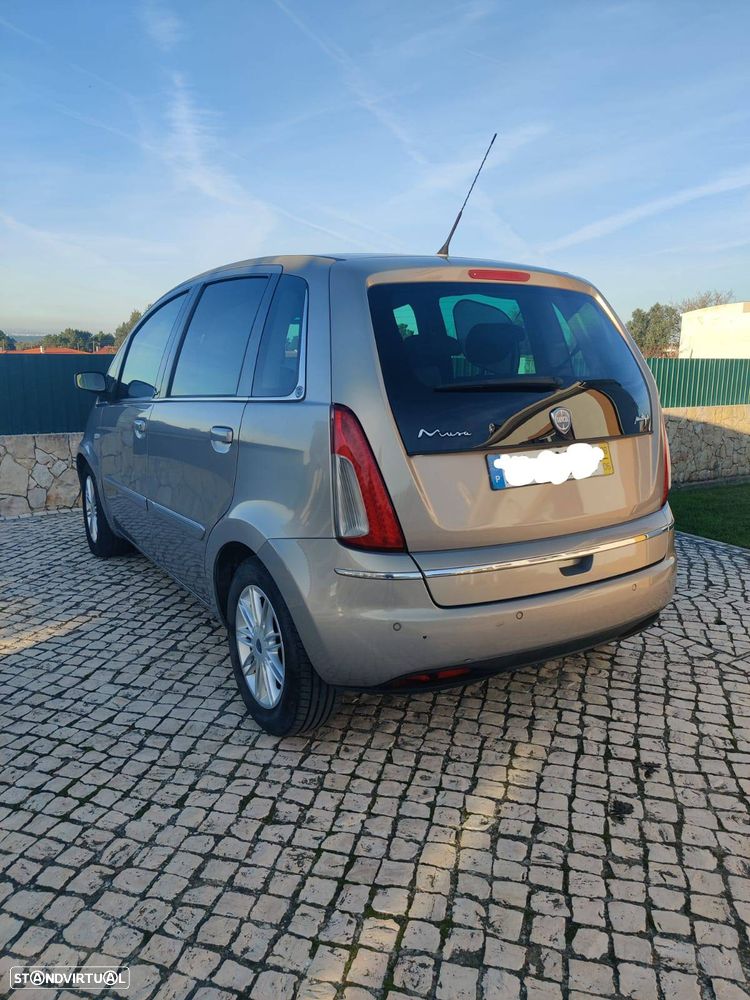 Lancia Musa 1.3 16V M-jet Platino - 1