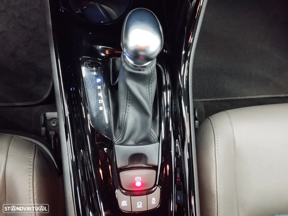 Toyota C-HR 1.8 Hybrid Exclusive - 32