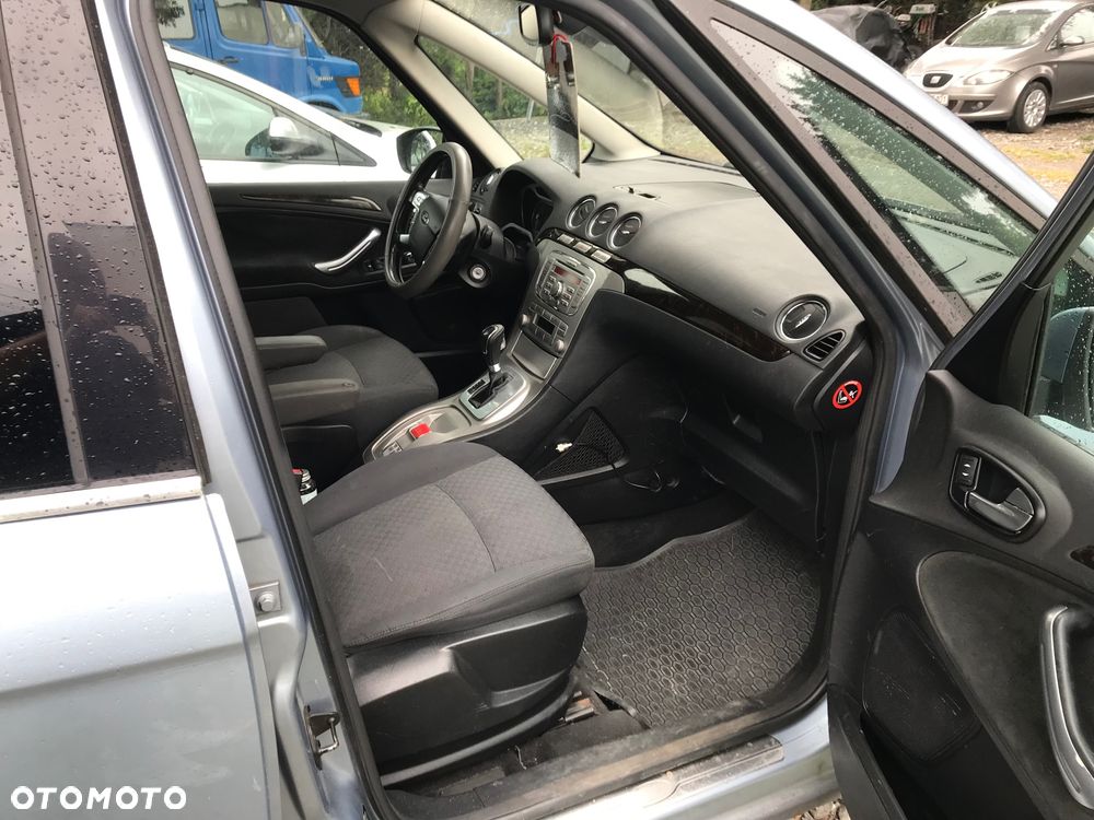 Ford Galaxy - 5