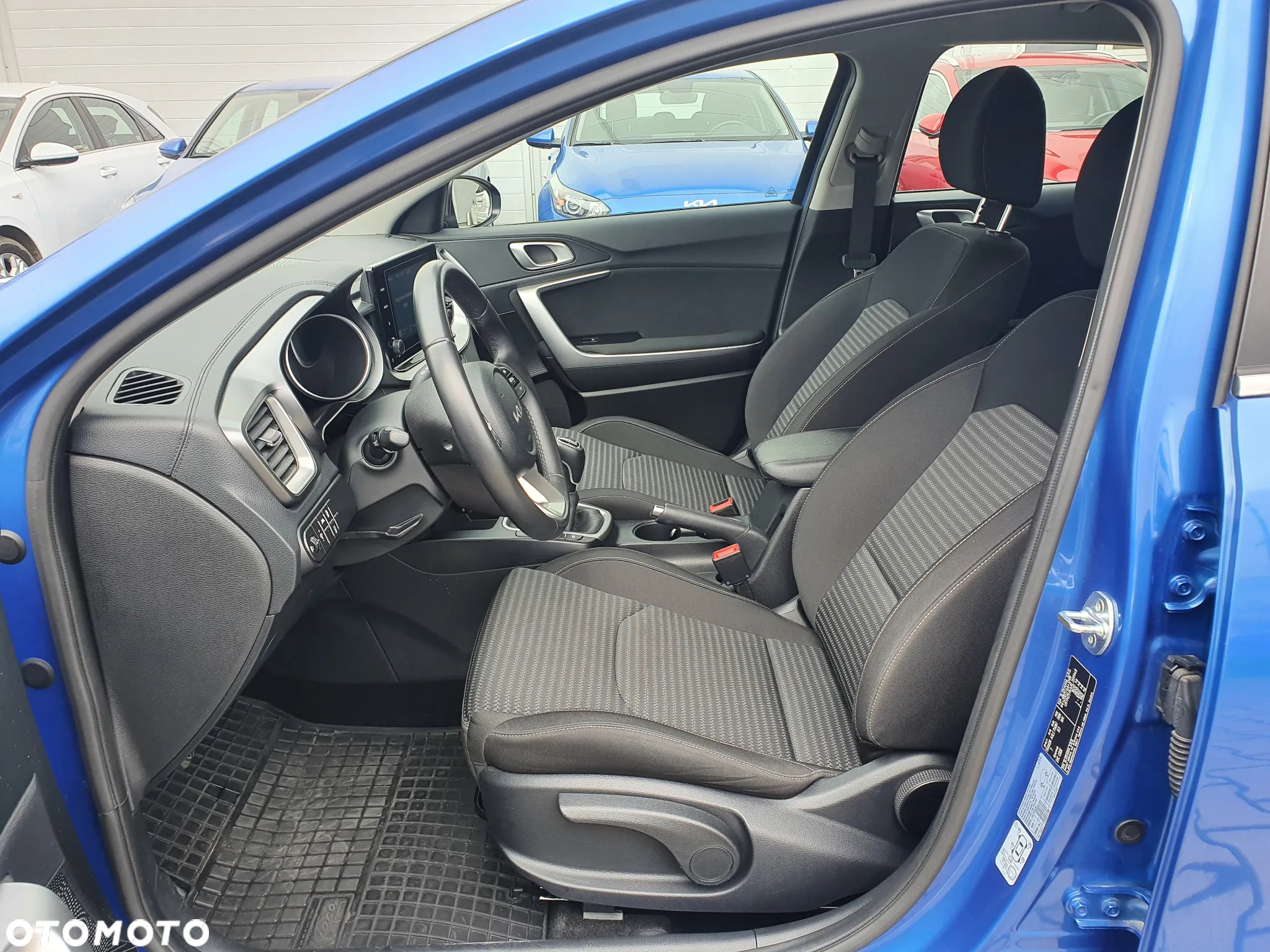Kia Ceed 1.5 T-GDI M - 26