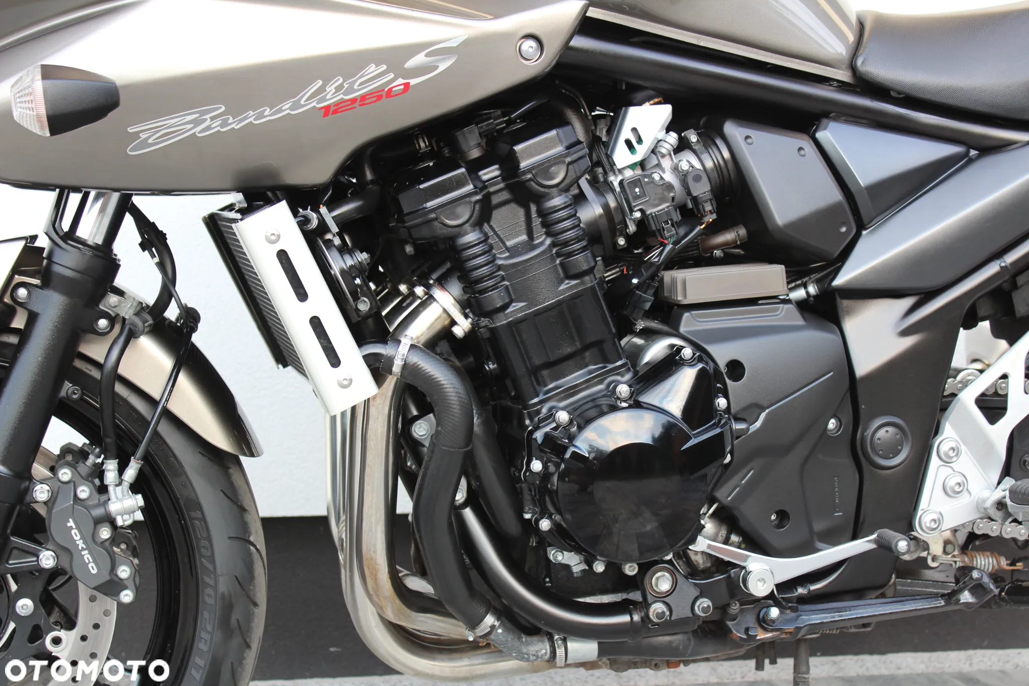 Suzuki Bandit - 11