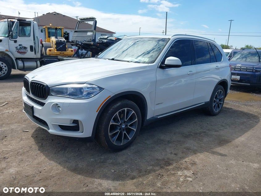 BMW X5 xDrive35i - 1
