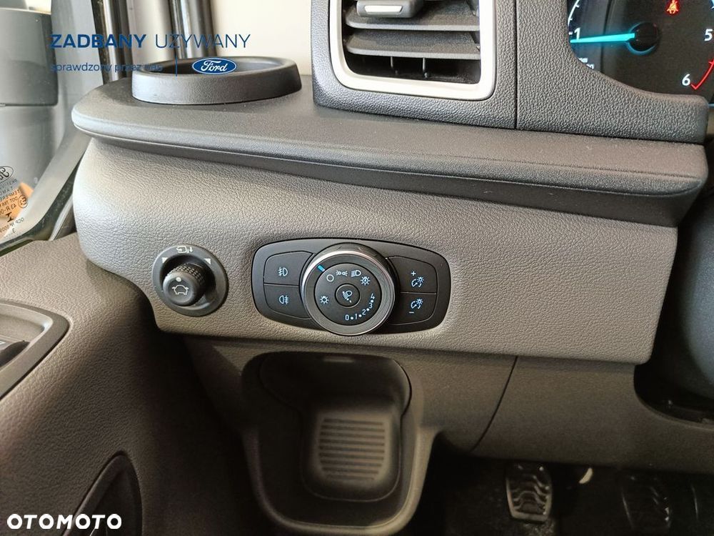 Ford Transit - 22
