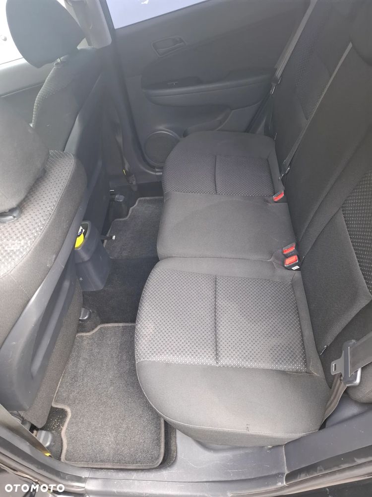 Hyundai i30 1.6 CRDi Classic - 6