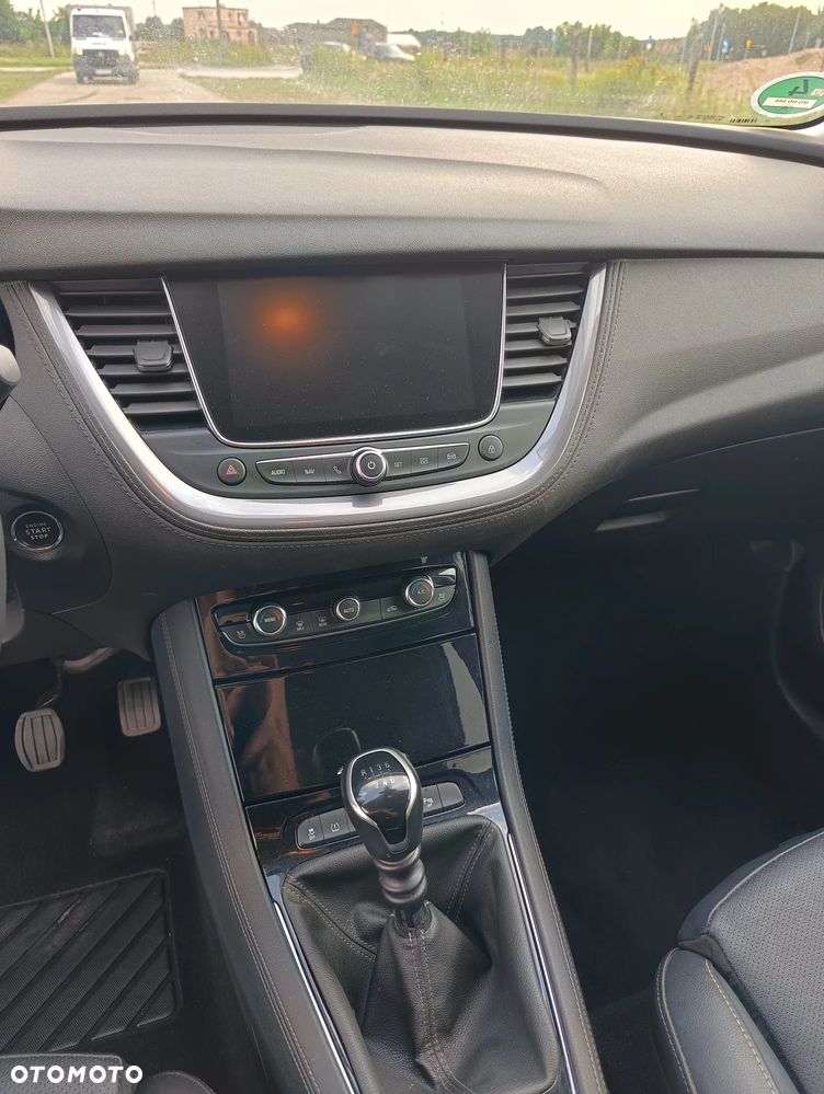 Opel Grandland X 1.2 T GPF Elegance Business Pack S&S - 23