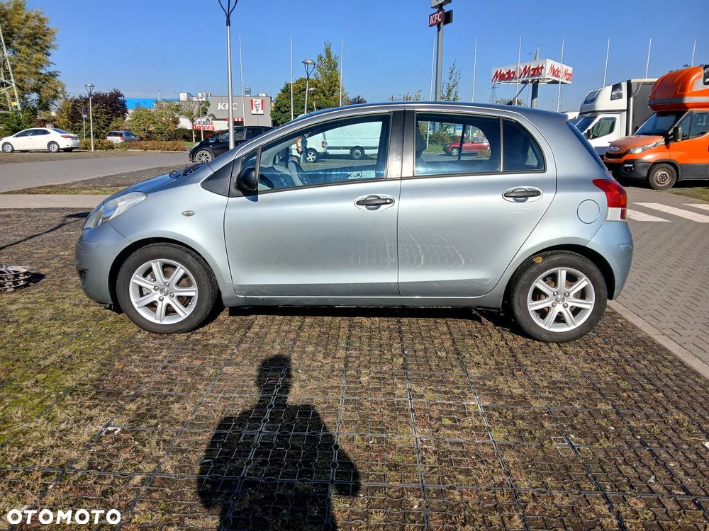 Toyota Yaris 1.33 Sol - 1