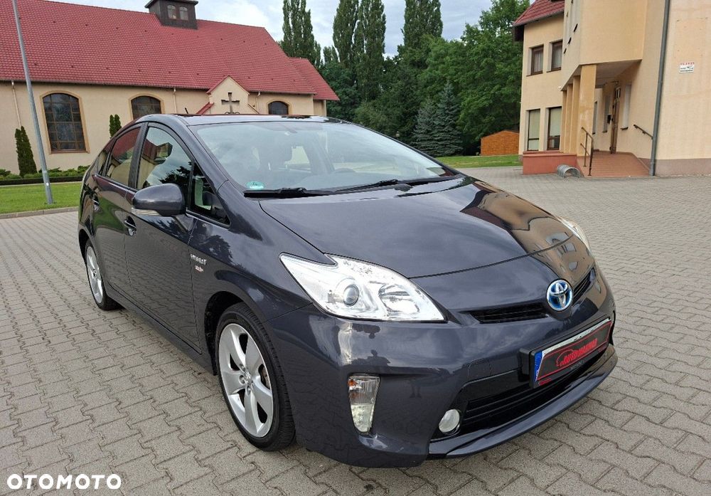 Toyota Prius - 1