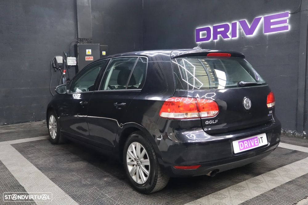 VW Golf - 4