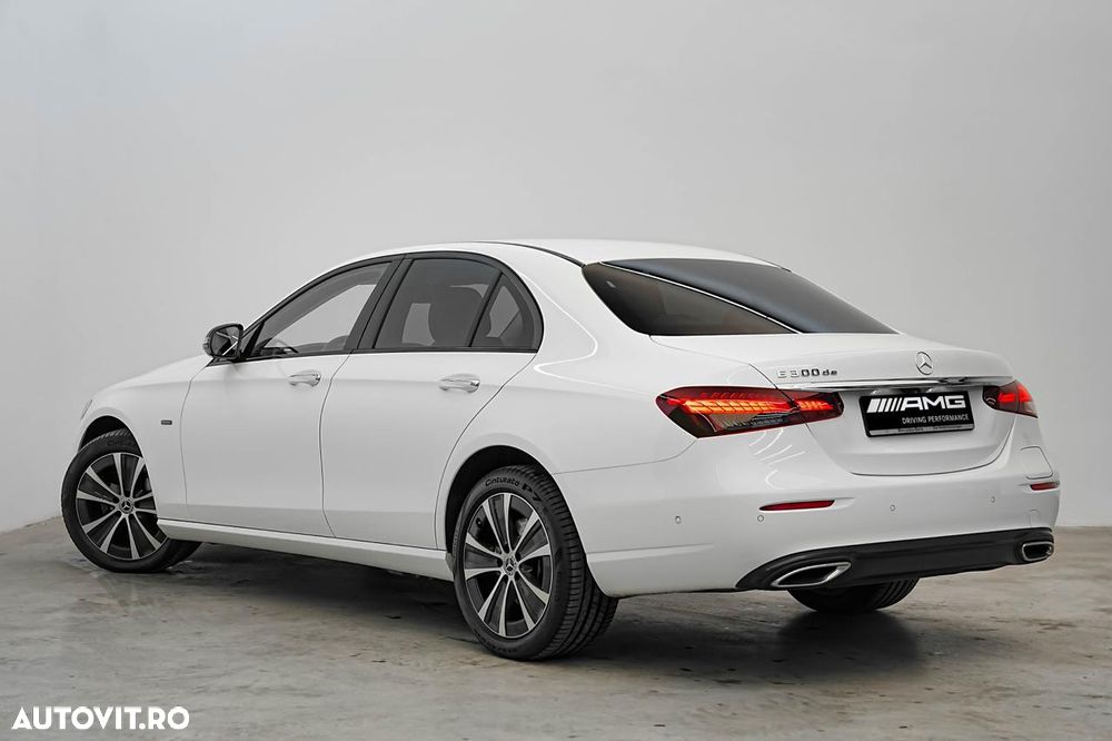 Mercedes-Benz E - 17