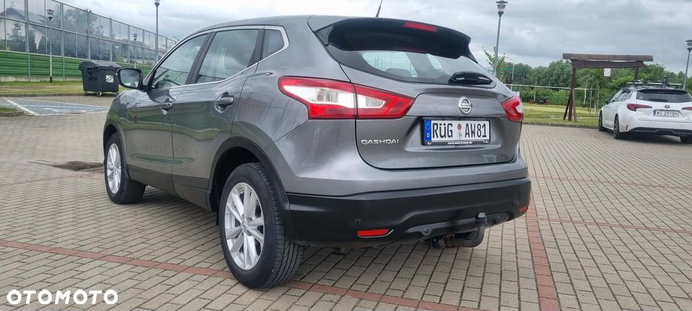 Nissan Qashqai - 4