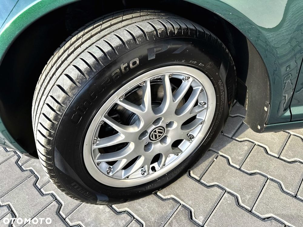 Volkswagen Bora Variant 2.3 V5 - 26