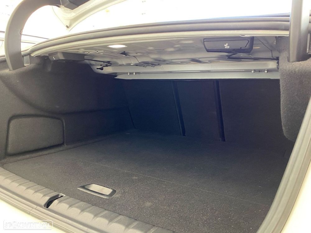 BMW 216 Gran Coupé d Pack Desportivo M - 18