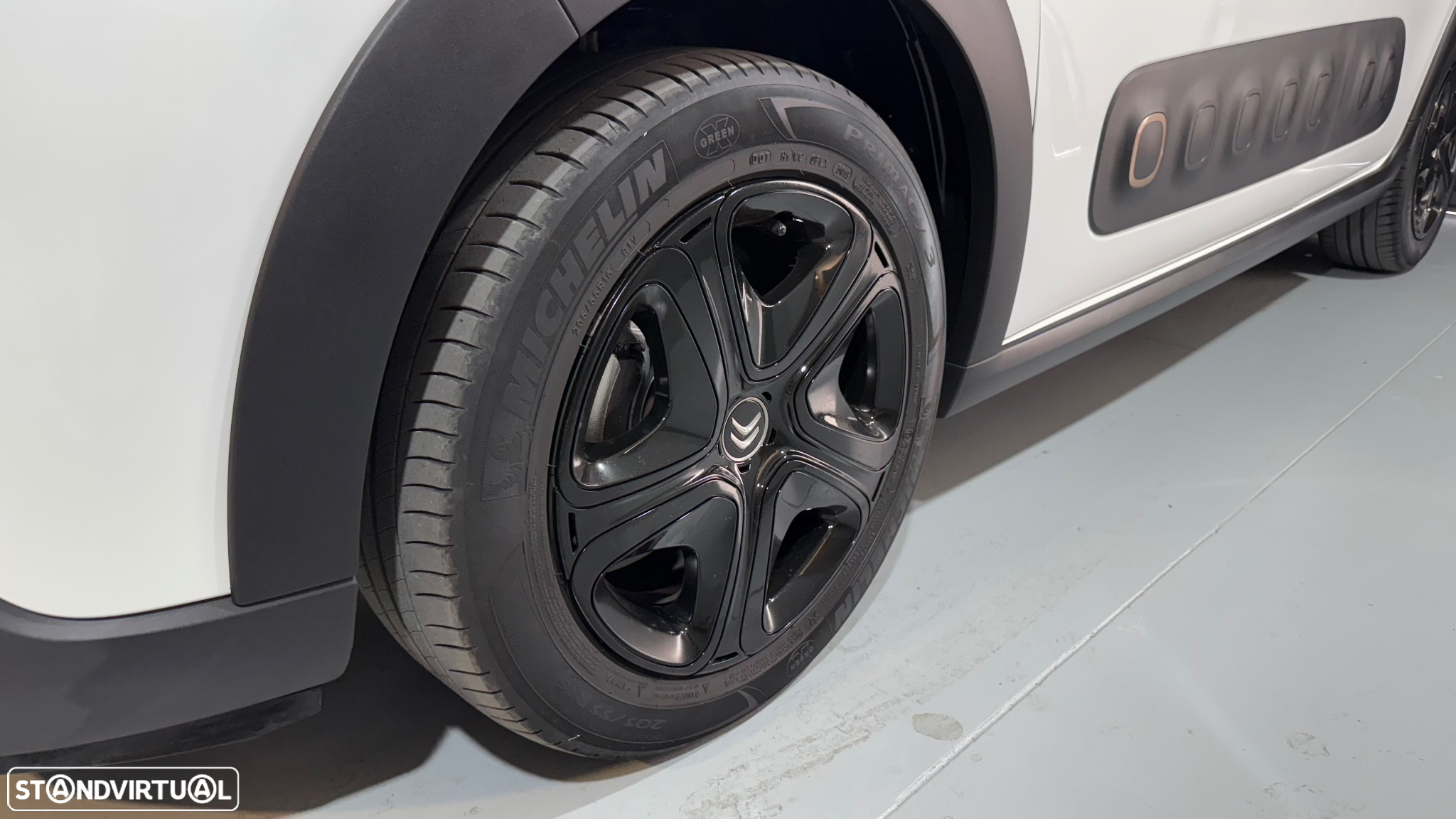 Citroën C3 1.2 PureTech Origins - 6