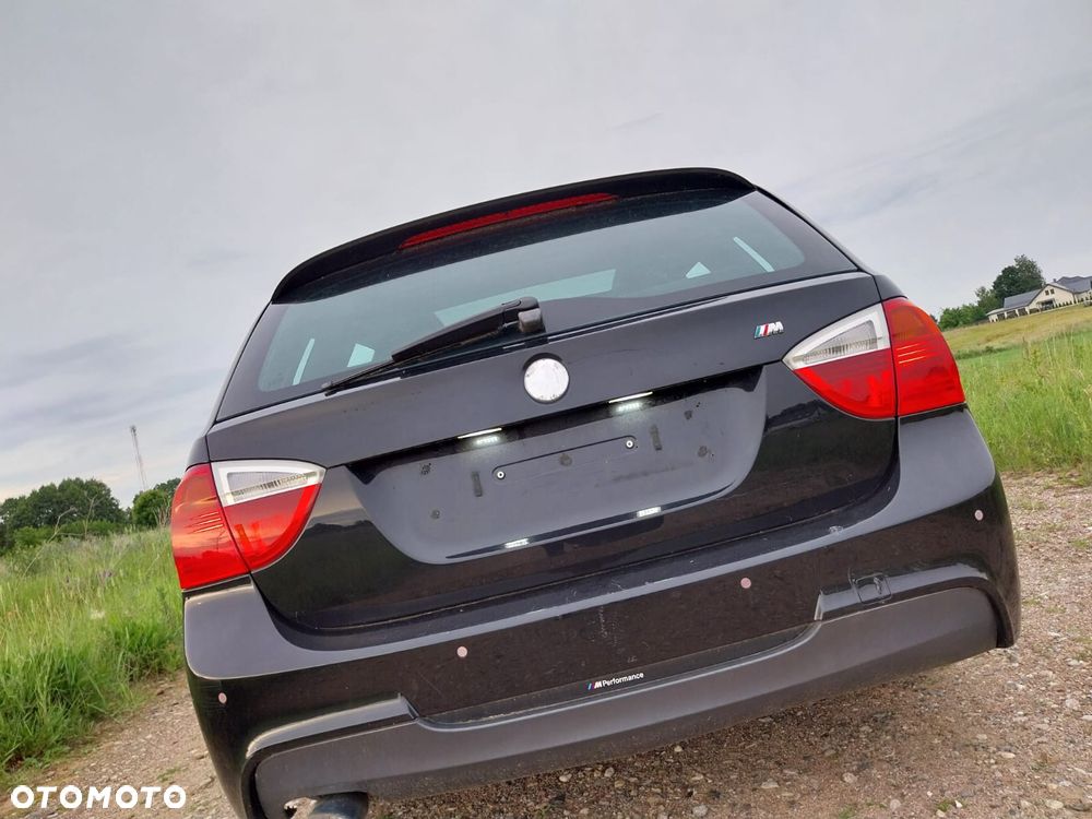 BMW Seria 3 320d - 12