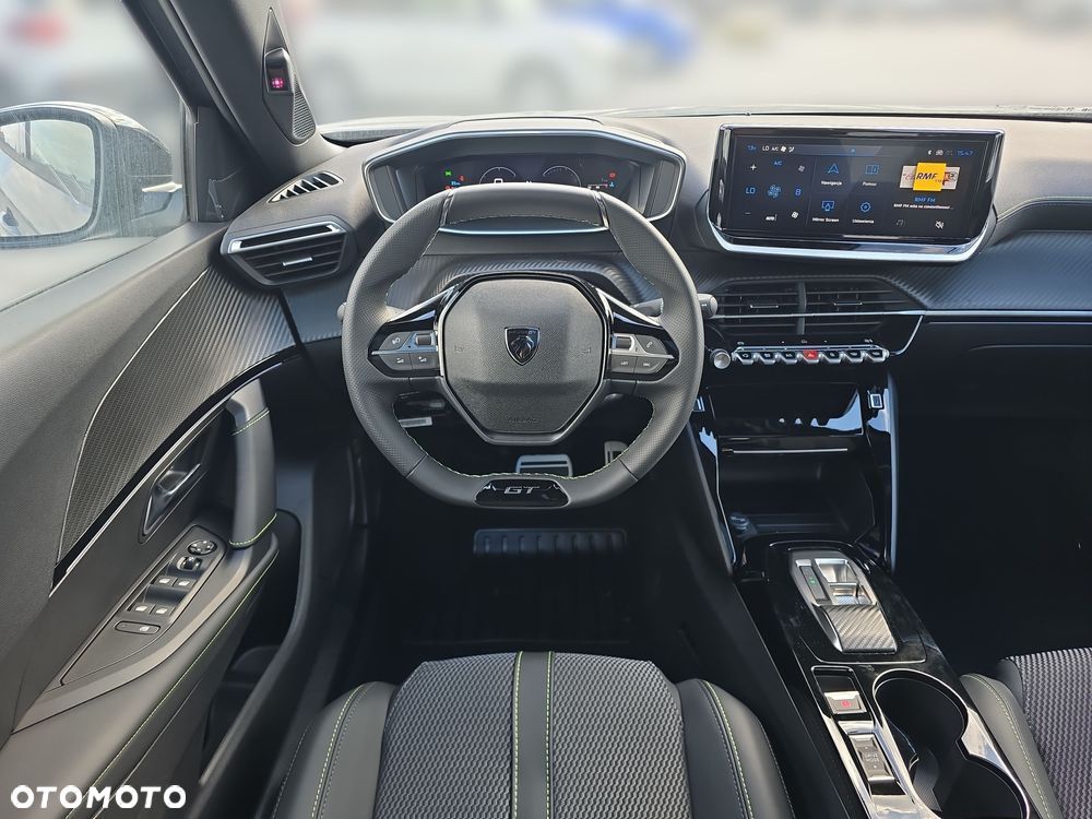 Peugeot 2008 PureTech mHEV GT E-DCS6 - 19