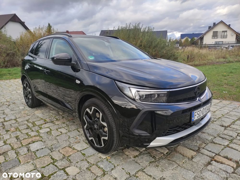 Opel Grandland 1.6 T PHEV 4x4 Ultimate - 2
