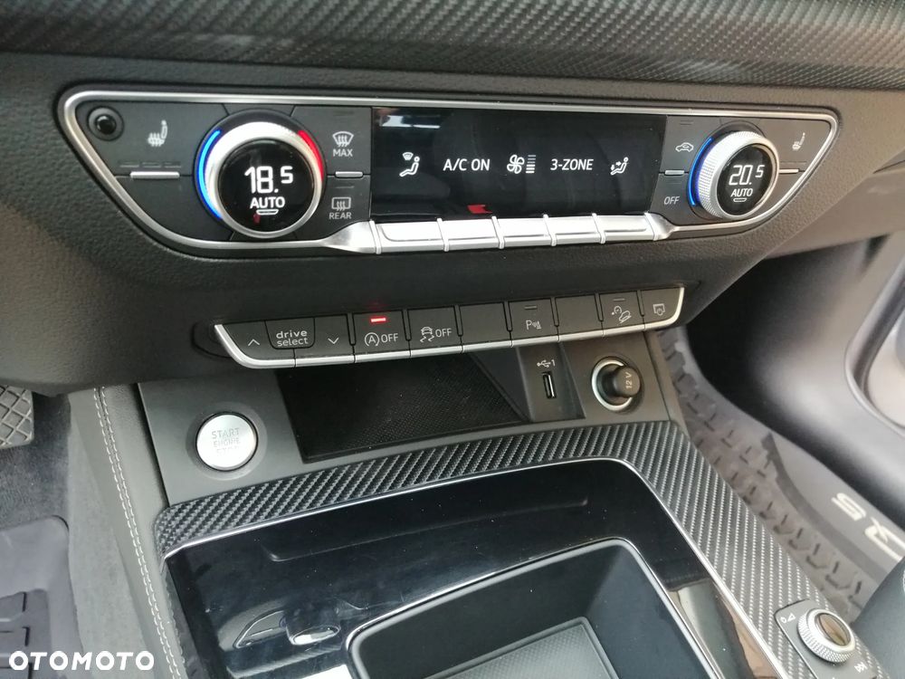 Audi Q5 45 TFSI quattro S tronic S line - 33