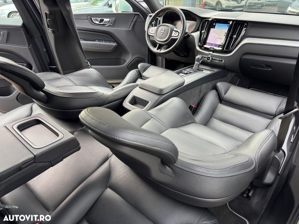 Volvo XC 60 D4 AWD Geartronic RDesign - 9