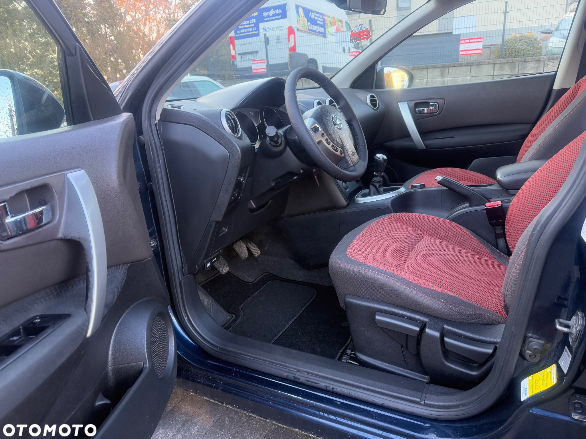 Nissan Qashqai 2.0 4x4 Tekna - 16