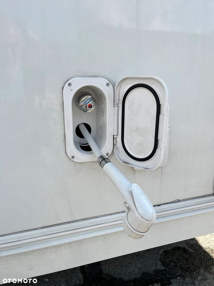 Elddis Xplore 530 - 10