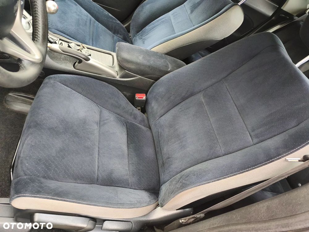 Honda Civic 1.8 Comfort - 14