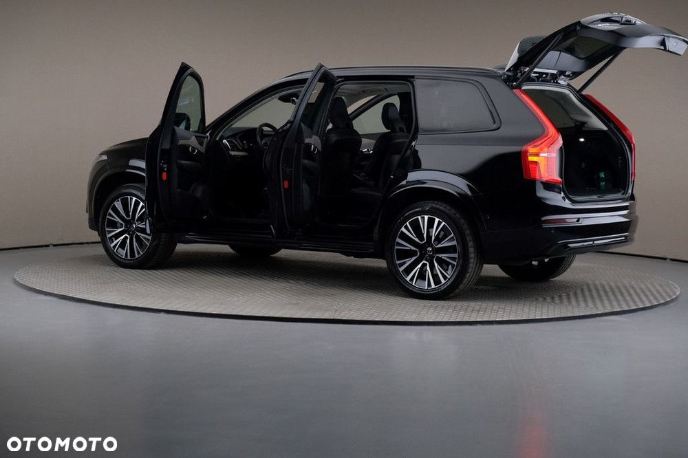 Volvo XC 90 - 7