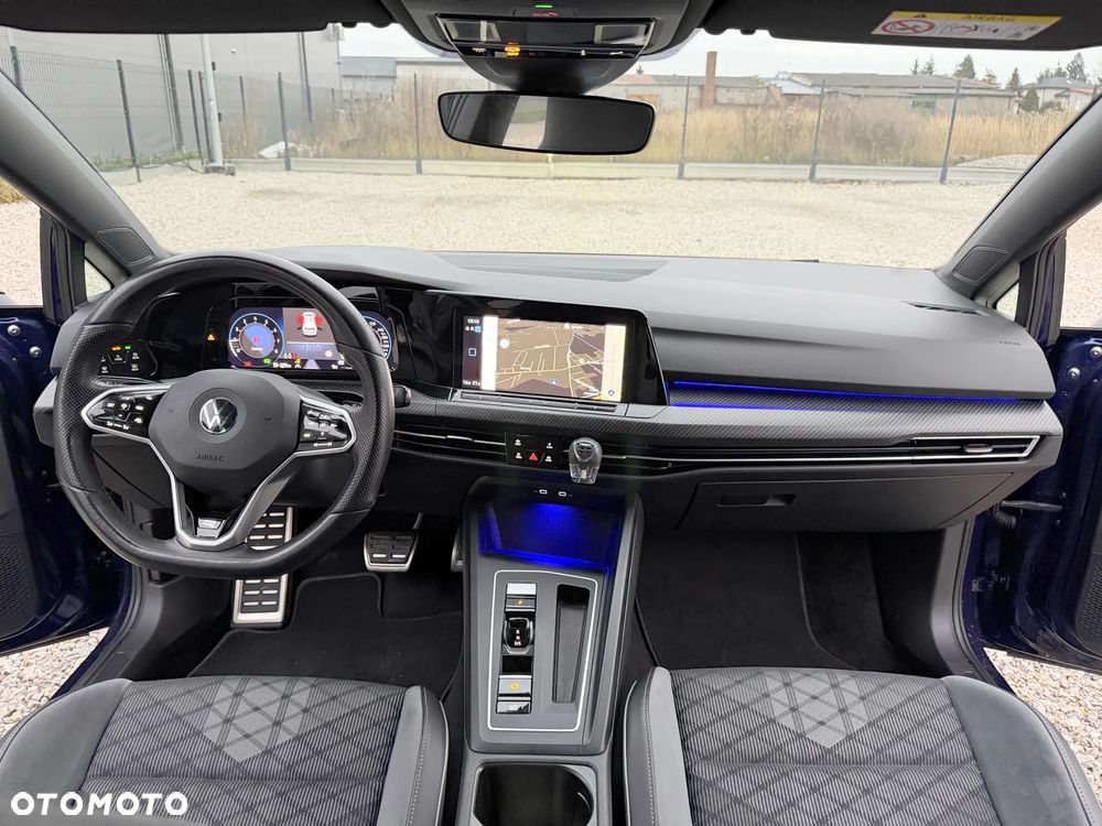 Volkswagen Golf 1.5 eTSI OPF DSG R-Line - 7