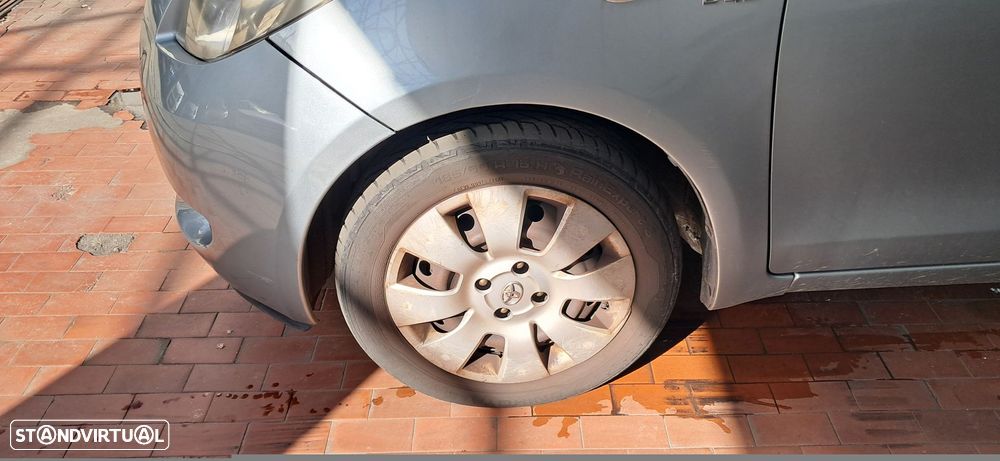 Toyota Yaris 1.4 D-4D - 2