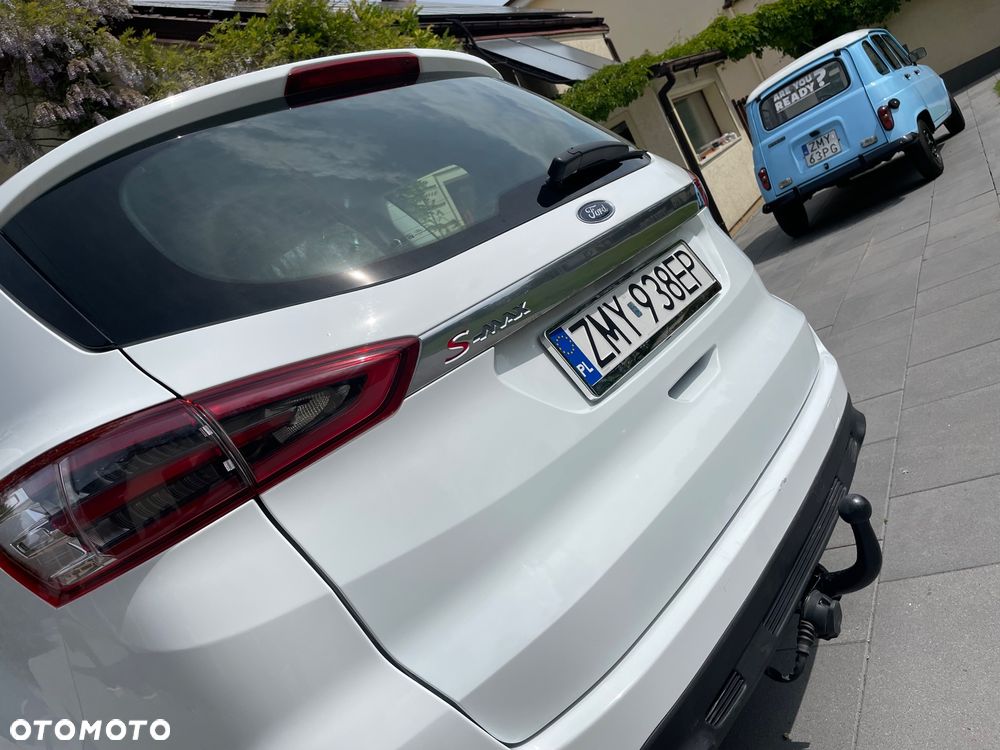 Ford S-Max - 15
