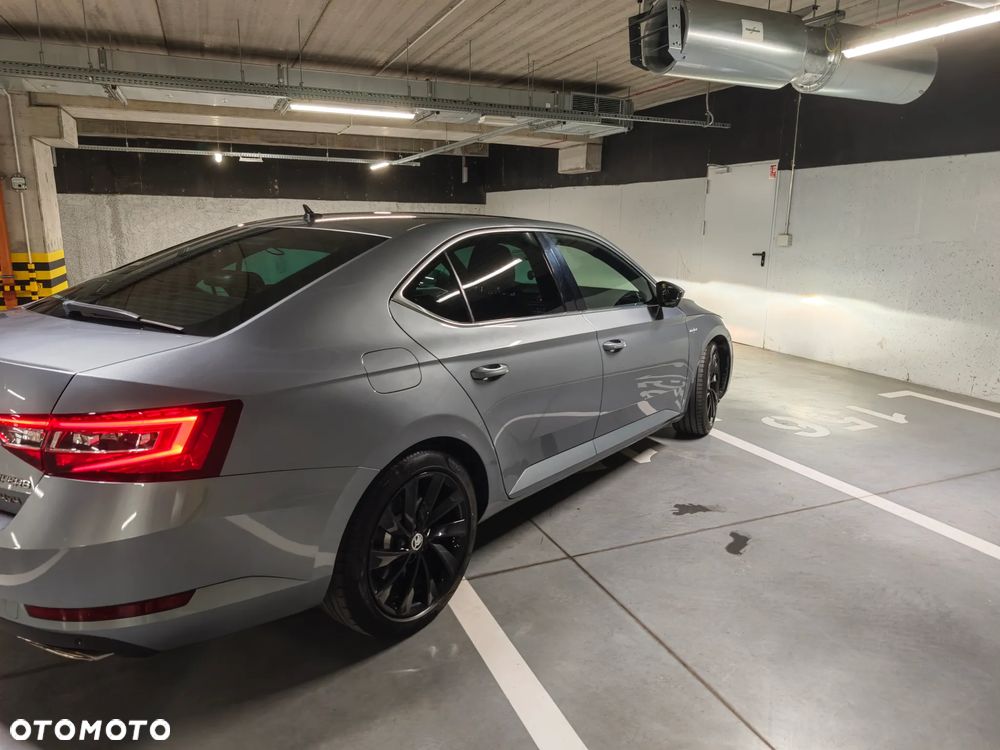 Skoda Superb 2.0 TSI 4x4 L&K DSG - 8