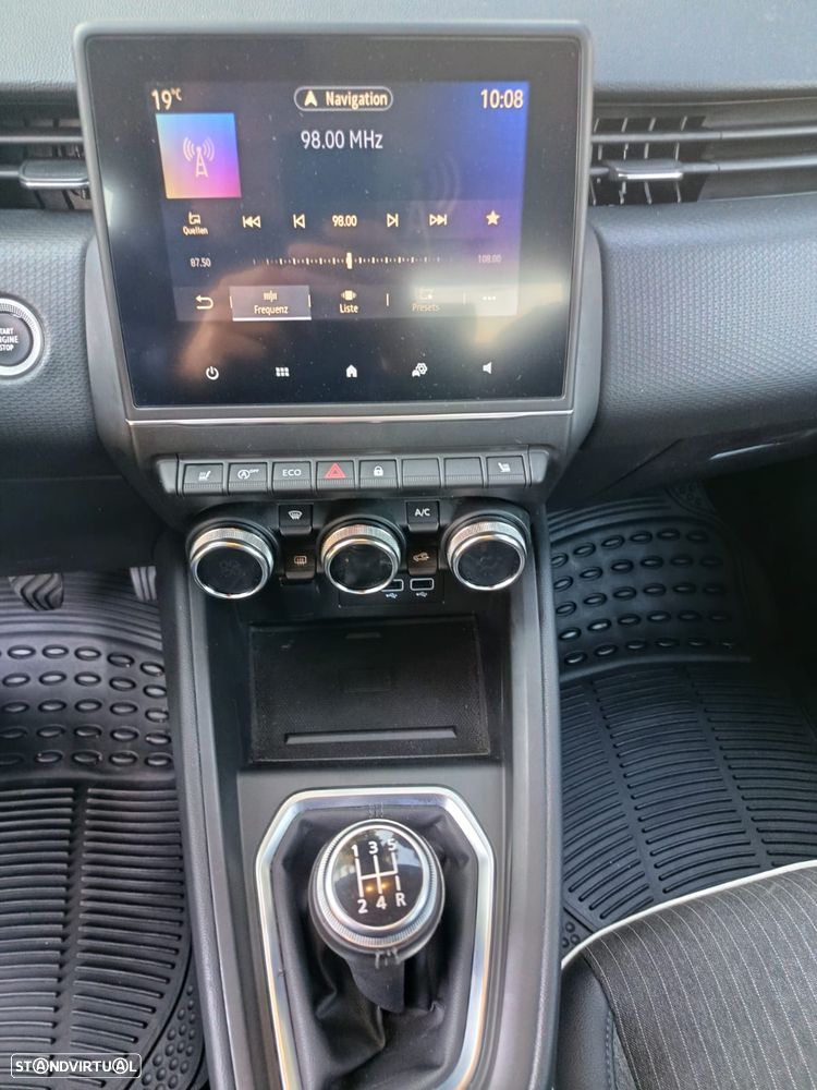 Renault Clio TCe 100 INTENS - 20