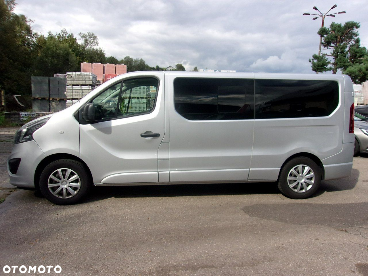 Opel Vivaro - 7