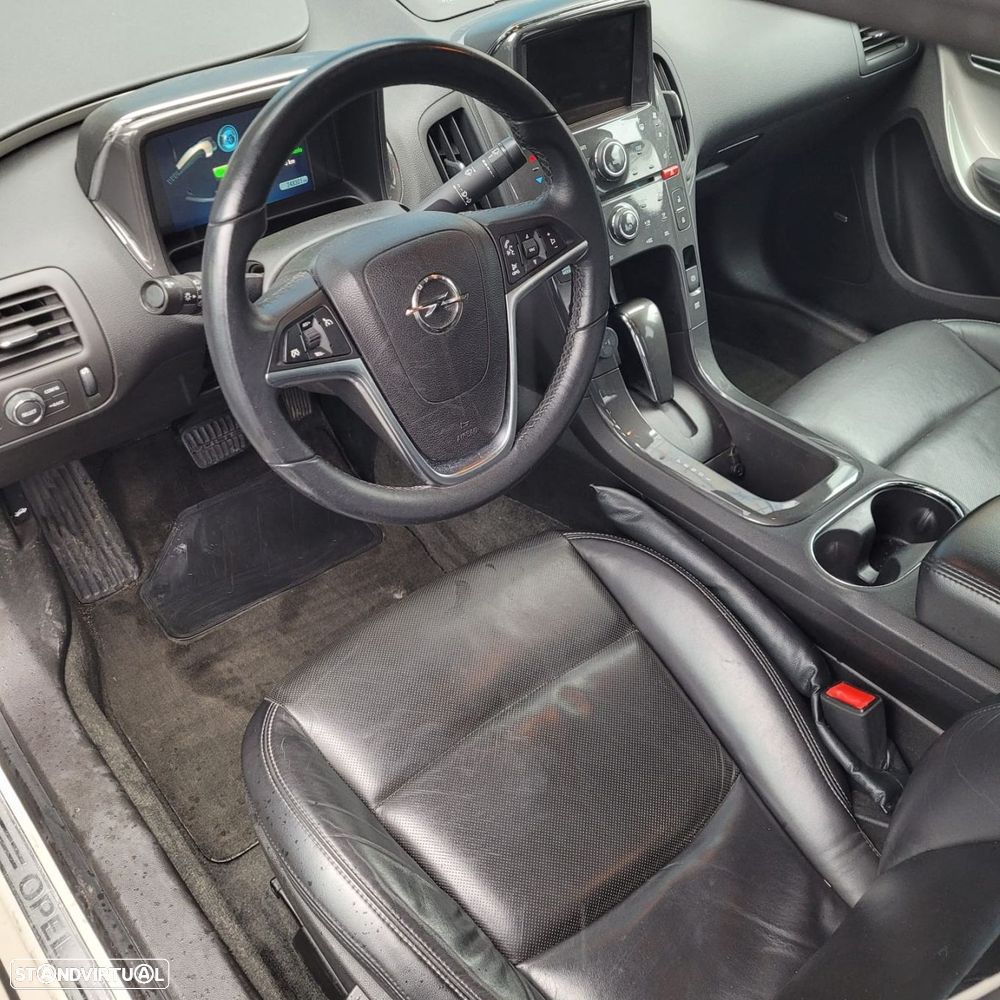 Opel Ampera - 7