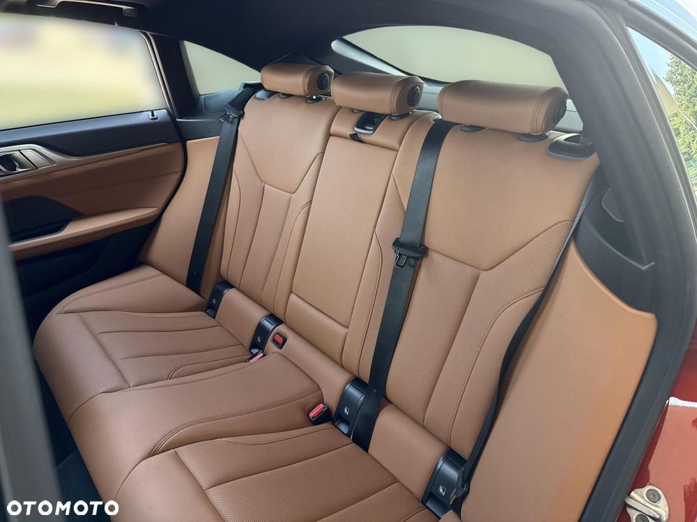 BMW i4 83.9kWh eDrive 40 - 9