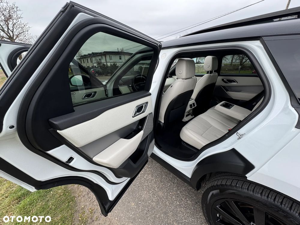 Land Rover Range Rover Velar 2.0 SD4 R-Dynamic HSE - 29