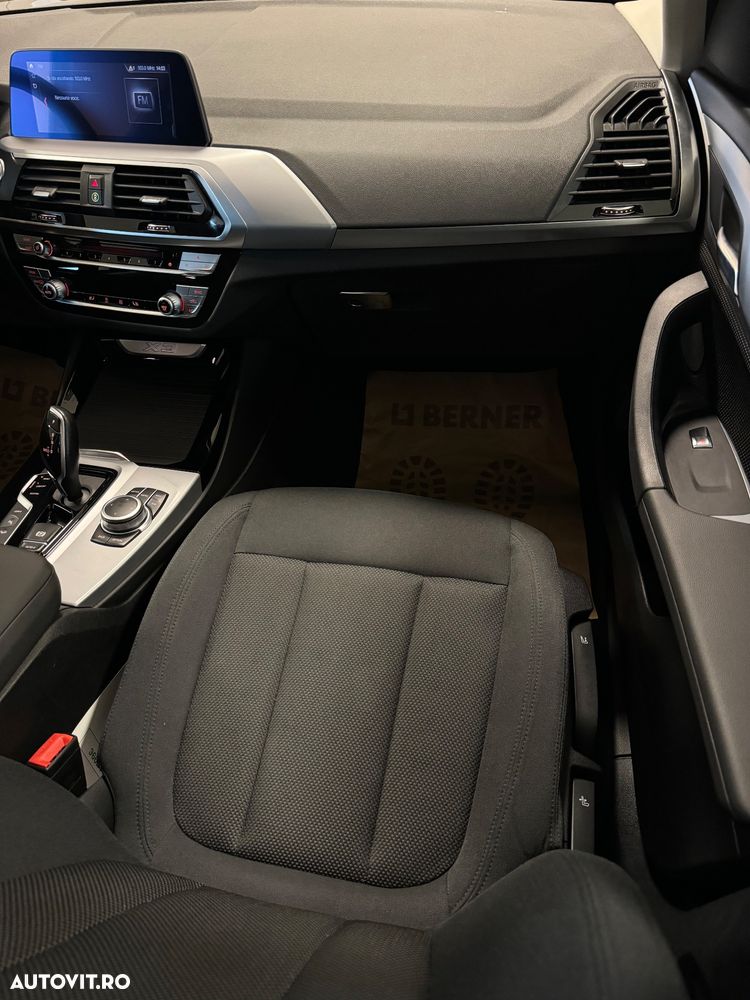 BMW X3 xDrive20i Aut. Luxury Line - 13