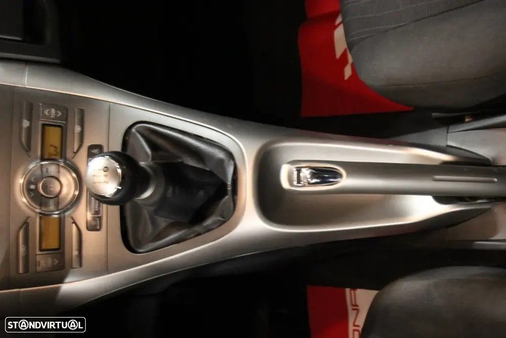 Toyota Auris 1.4 D-4D AC - 10