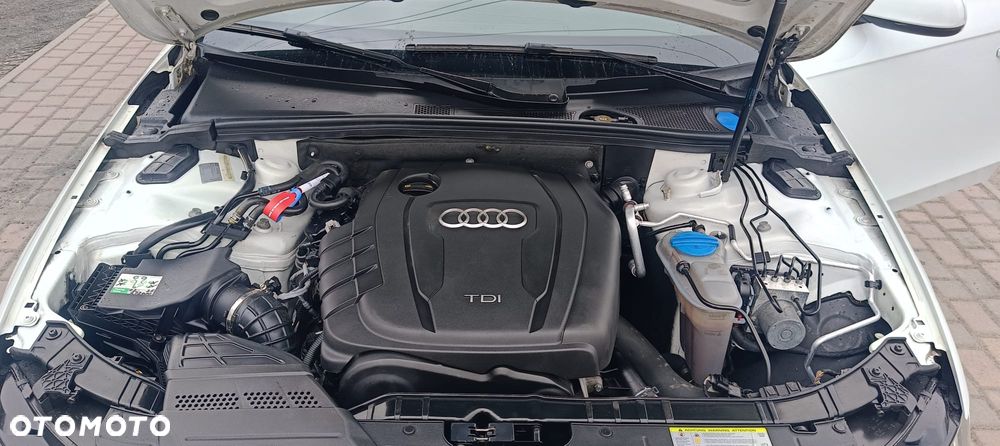 Audi A4 Avant 2.0 TDI DPF S line Sportpaket - 18