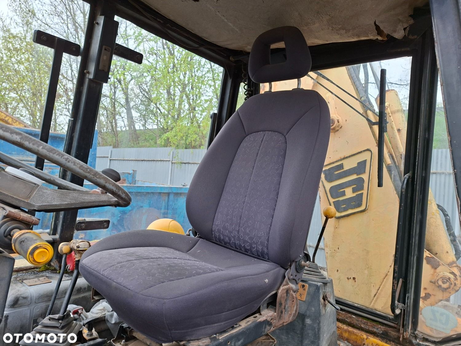 JCB 3Cx 4X4 - 10