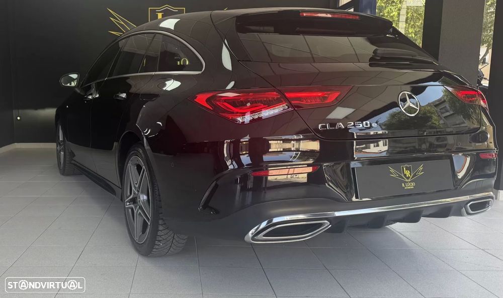 Mercedes-Benz CLA 250 e Shooting Brake AMG Line - 39