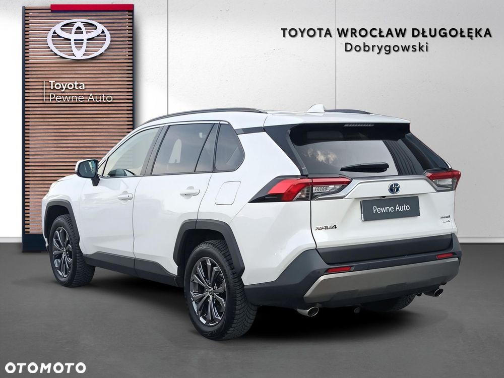 Toyota RAV4 - 5